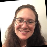 Jennifer Davari, Msw