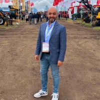 Mauro González