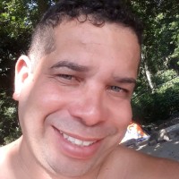 Alex Leal