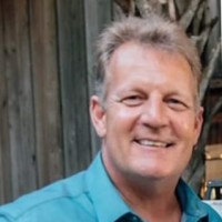 Glenn Dye