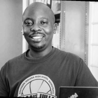 Nhlanhla Munatsi