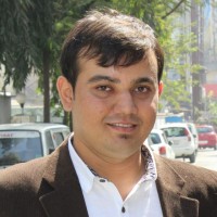 Roshan D Dixit