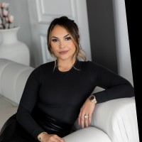 Alexis C.