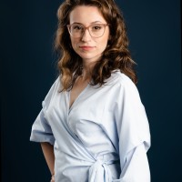 Teodora Ion (Viviana)