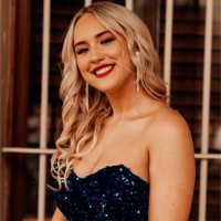 Mia Bell