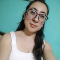 Adriana Luna