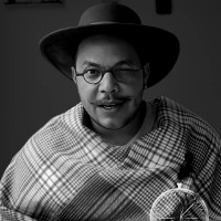 Santiago P Mendoza