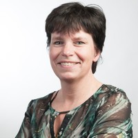 Erika Mouthaan - Van Der Linde