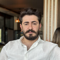 Emir Akdağ
