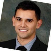 Derek Oliveira