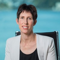Julie Roberts