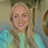 Robyn Mccabe