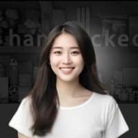 Luna Jiang