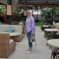 Dwi Wahyuni