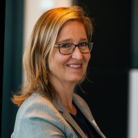 Julia Weiss