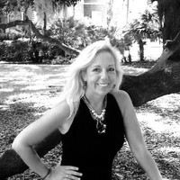 Lesli Gray