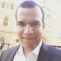 A. Eugenio Valbuena Esser