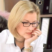 Knuth (Lili)