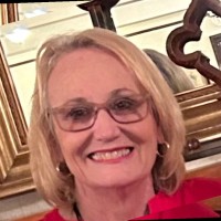 Suzanne Bueche