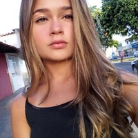 Luiza Ávila