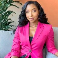 Jasmin Perry