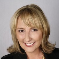 Holly Cornet