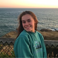 Lilly French