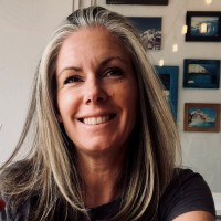 Kelly Armstrong
