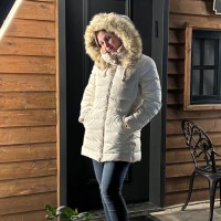 Katrin H.