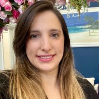 Ariane Gonçalves, MBA