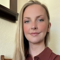 Chelsea Hays