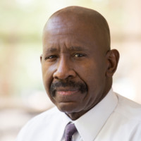 Ronald Winstead