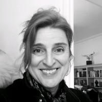 Bettina V.