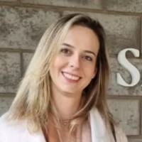 Ariane Cassola Carrero