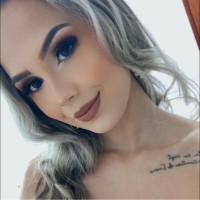 Júlia Pimenta