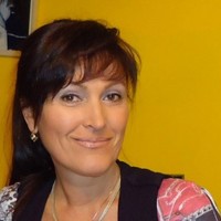 Lisa Delyaur, Pe