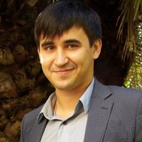 Михаил Попов