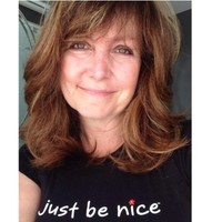 🇨🇦 Andrea Rooz Voice Actor