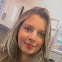 Caroline Borges