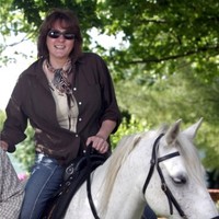 Anna Stevens