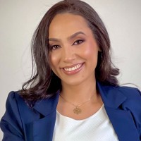 Ariane Almeida