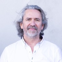 Frank Gunn-Moore FRSB FRSE