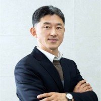 Seung-Woo Lee