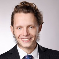 Dr. Valentin Urban