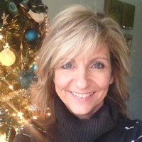 Suzy Hopkins