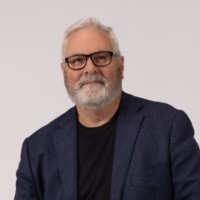 Russel Strahle   思哲理