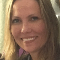 Alexandra Lind