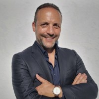 Hugo Vilas (هوغو فيلاس)