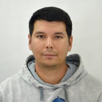 Рустам Хамидов