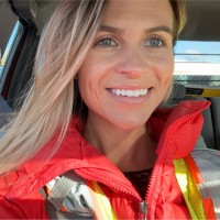 Samantha Anderson, Pe
